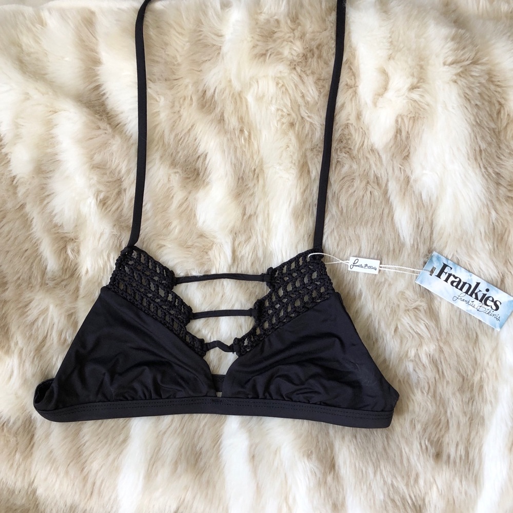 Frankie’s bikinis sienna top- size large